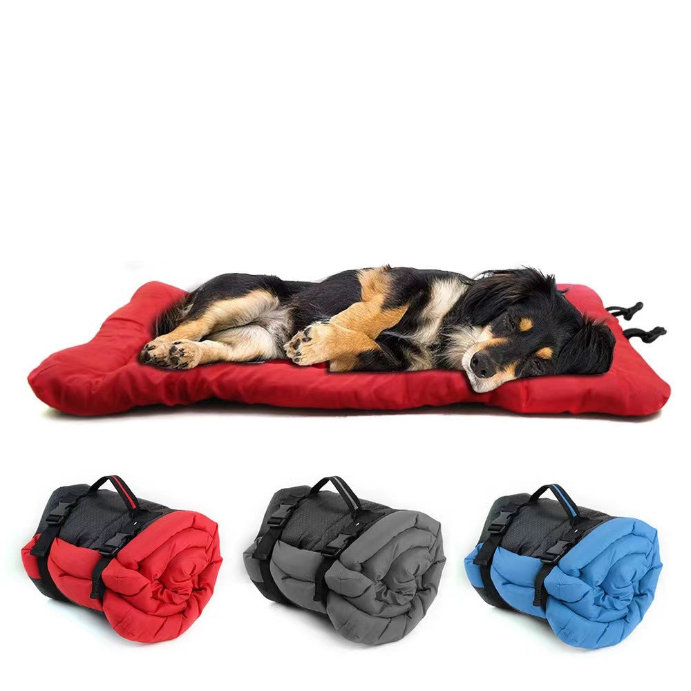 Pet Products Outdoor Portable Waterproof Foldable Roll-up Marching Sofa Dog Cushion Dog Bed Dog Kennel.